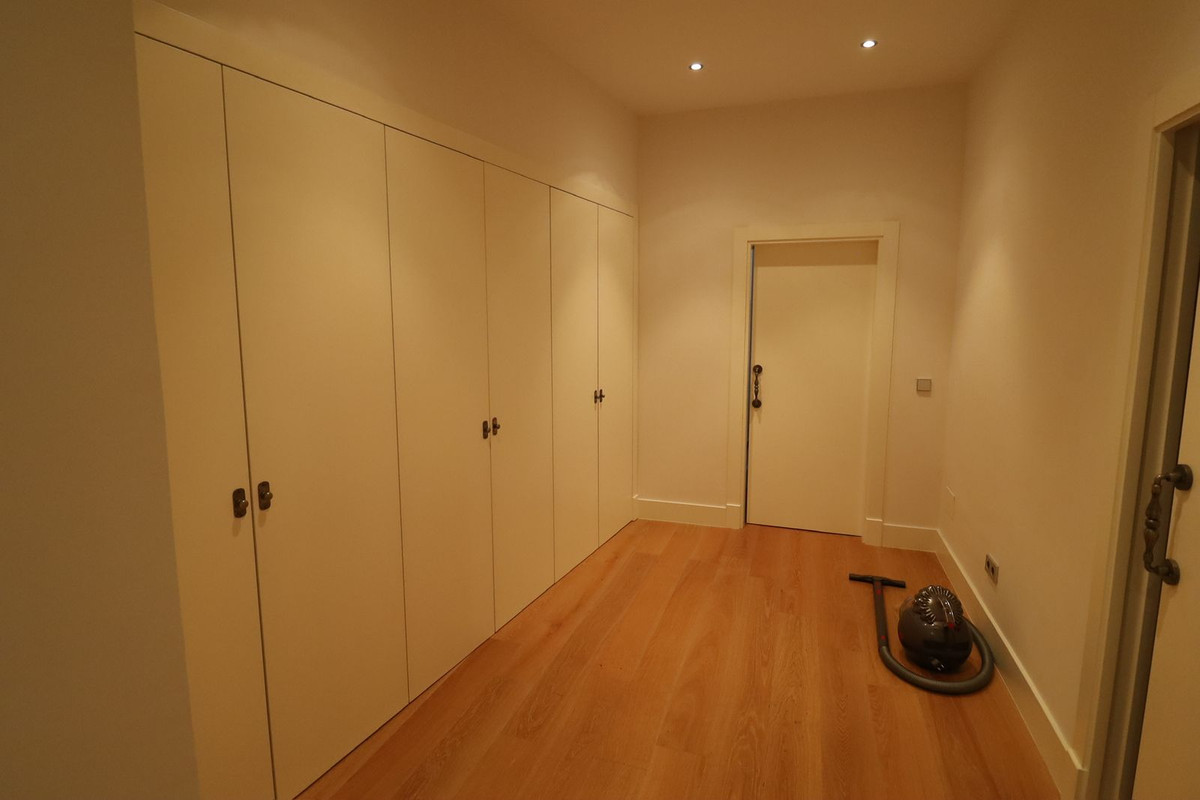 Property main view 36