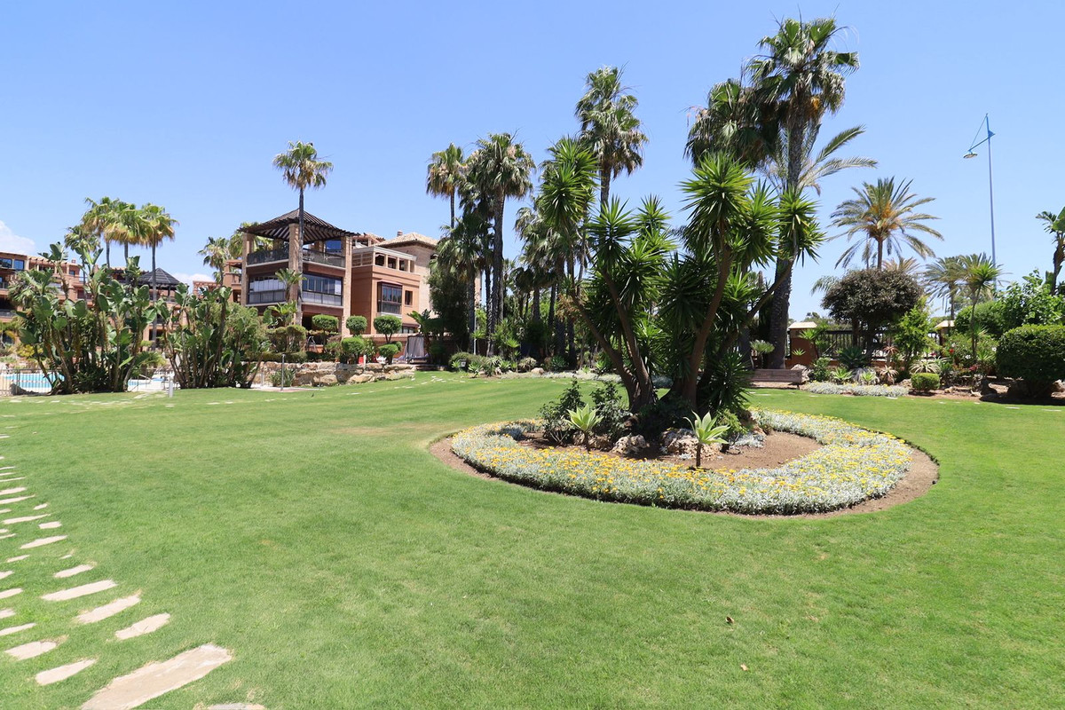 Property main view 44
