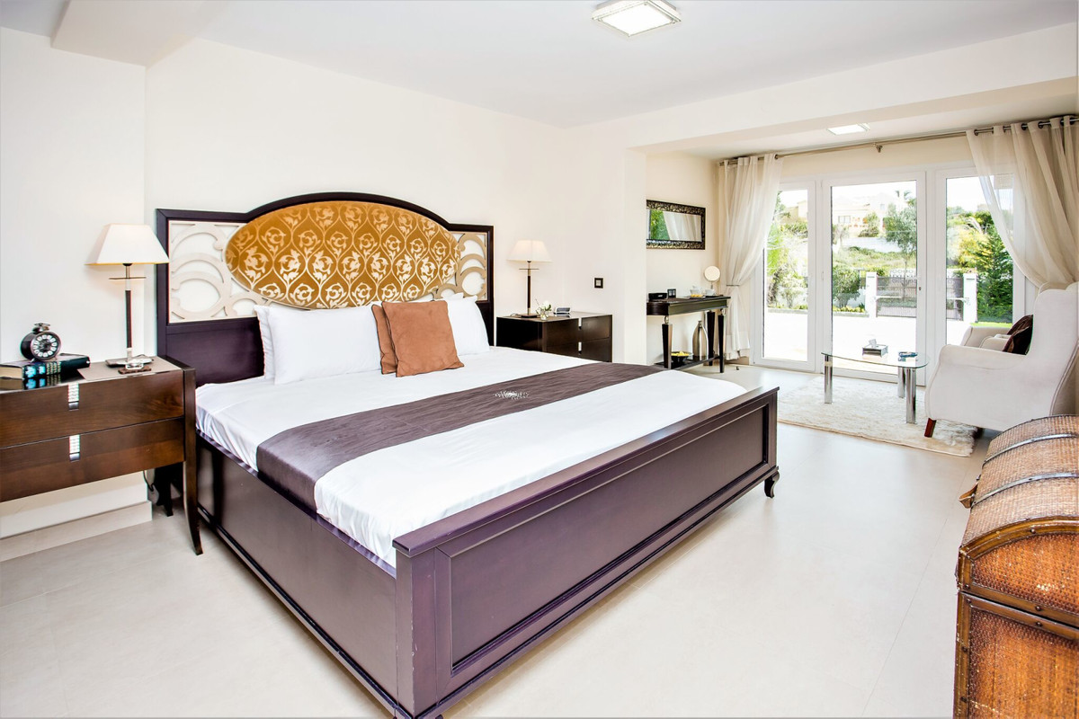 Huis te koop in San Pedro de Alcántara | 7 slaapkamers H5414920