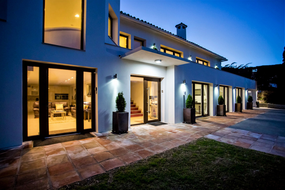 Huis te koop in San Pedro de Alcántara | 7 slaapkamers H5414920