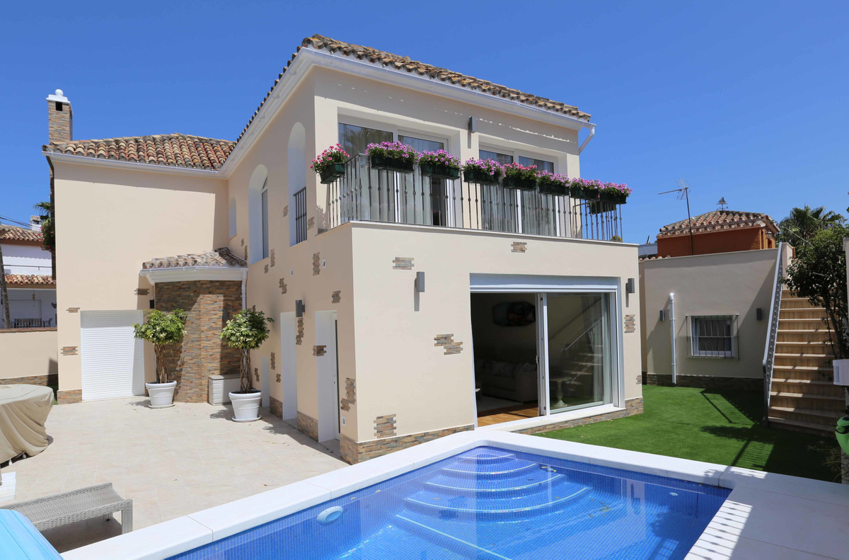 Huis te koop in San Pedro de Alcántara | 4 slaapkamers H5421202