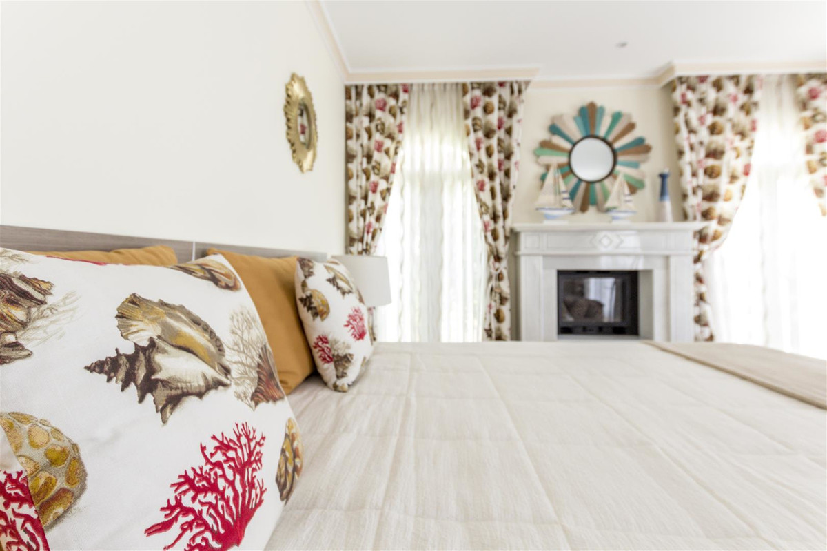 Huis te koop in San Pedro de Alcántara | 4 slaapkamers H5421202