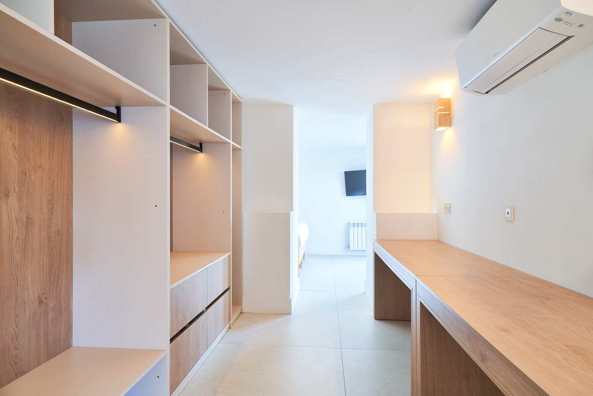 Huis te koop in San Pedro de Alcántara | 6 slaapkamers H5424034
