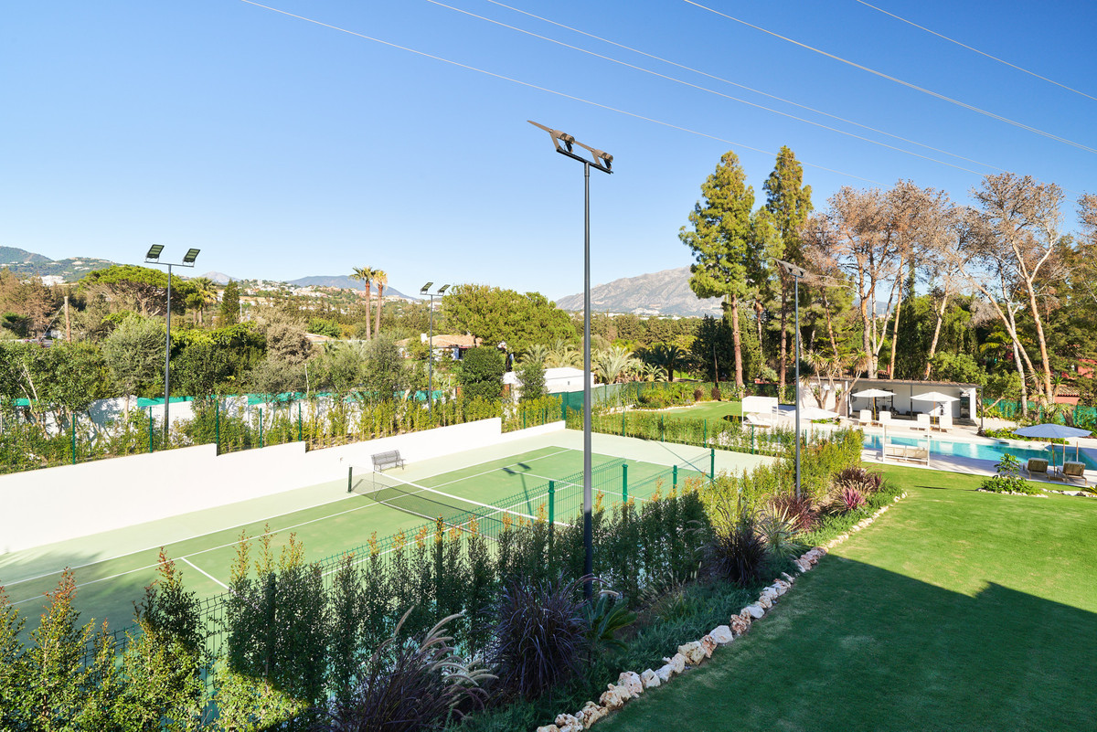 Huis te koop in San Pedro de Alcántara | 6 slaapkamers H5424034