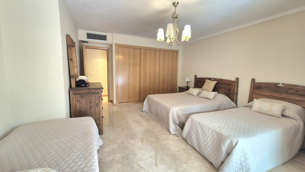 Huis te koop in San Pedro de Alcántara | 2 slaapkamers H5448670
