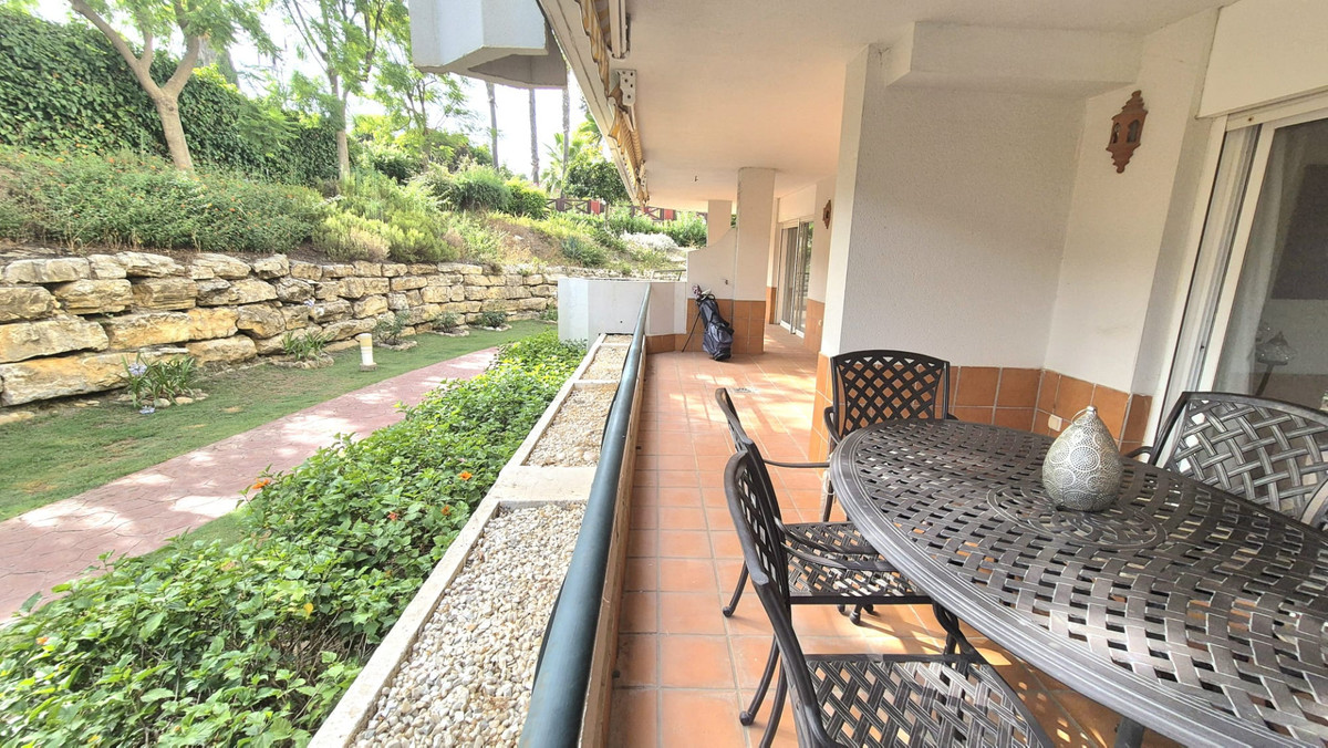 Huis te koop in San Pedro de Alcántara | 2 slaapkamers H5448670