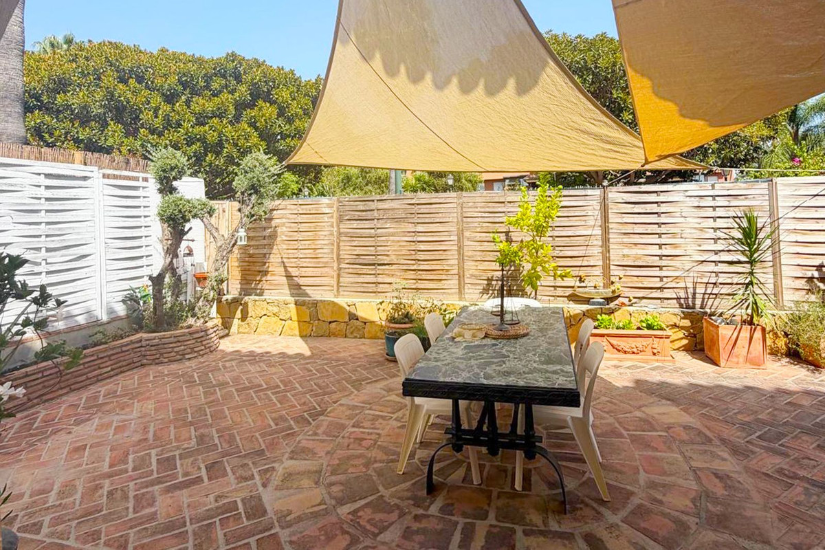 Huis te koop in San Pedro de Alcántara | 4 slaapkamers H5474692
