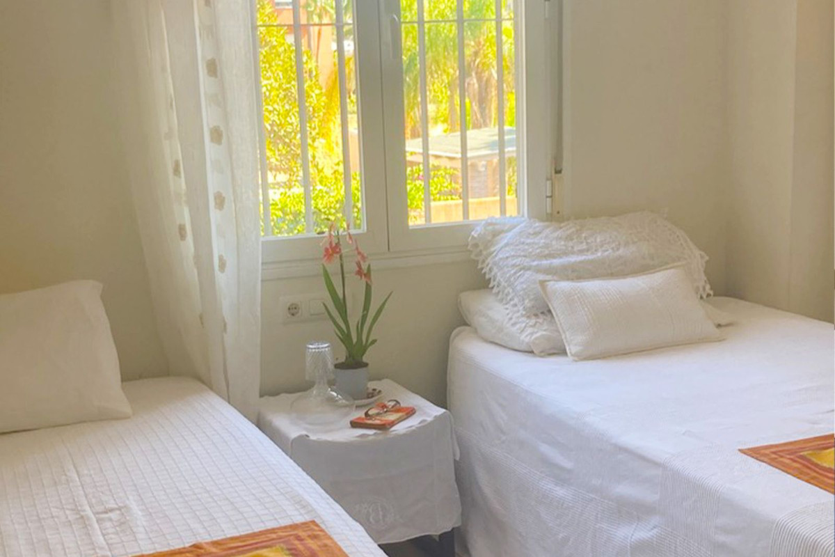 Huis te koop in San Pedro de Alcántara | 4 slaapkamers H5474692