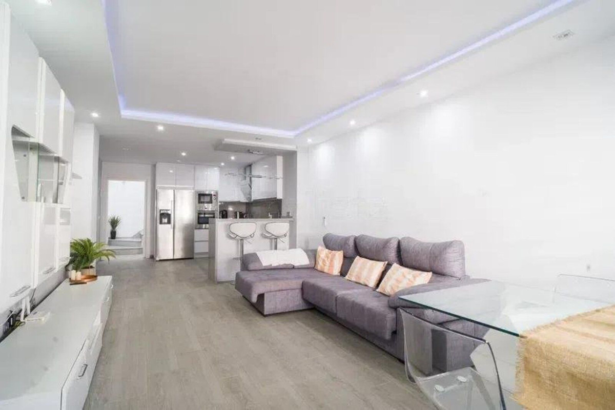 Huis te koop in San Pedro de Alcántara | 3 slaapkamers H5488138