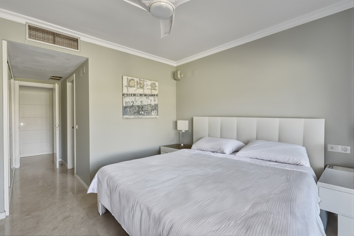 Huis te koop in San Pedro de Alcántara | 2 slaapkamers H5488732