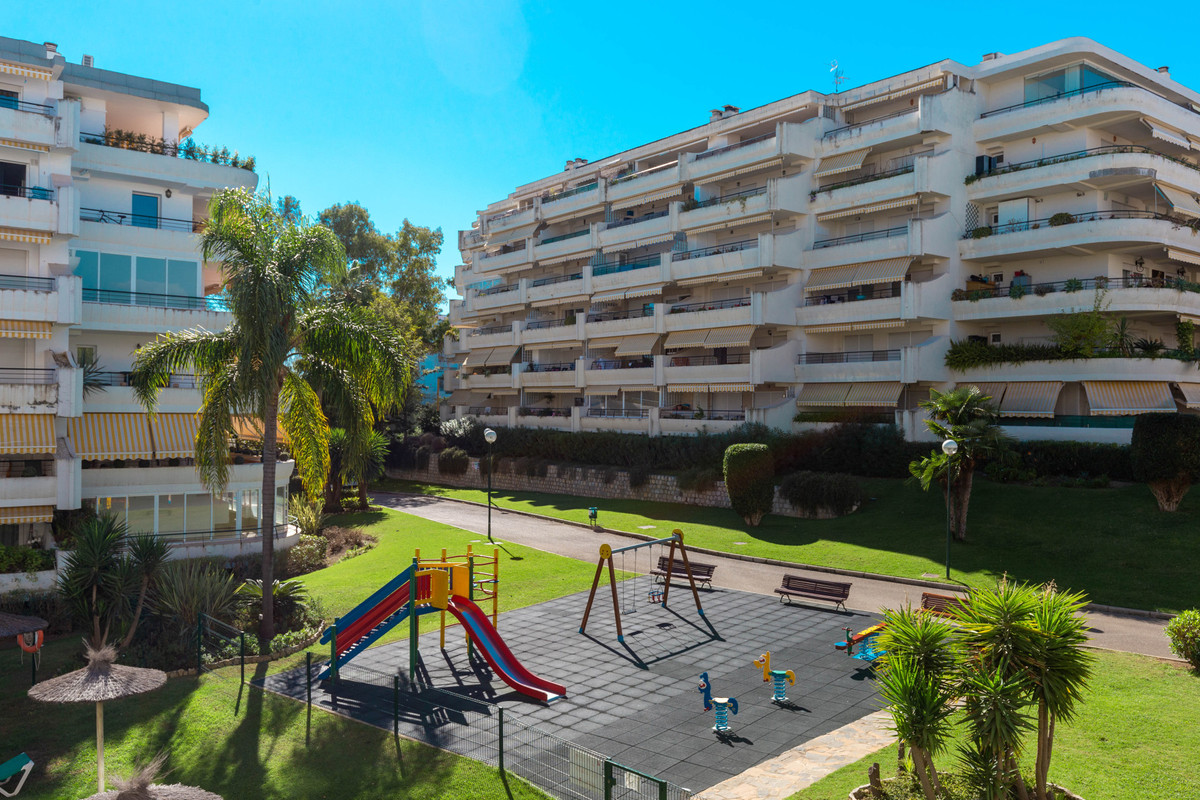 Huis te koop in San Pedro de Alcántara | 2 slaapkamers H5488732