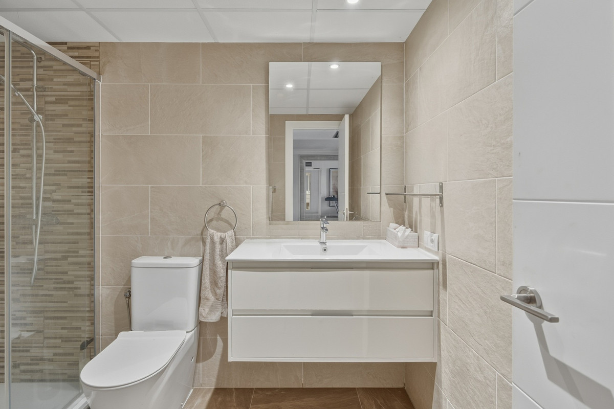 Huis te koop in San Pedro de Alcántara | 2 slaapkamers H5488732