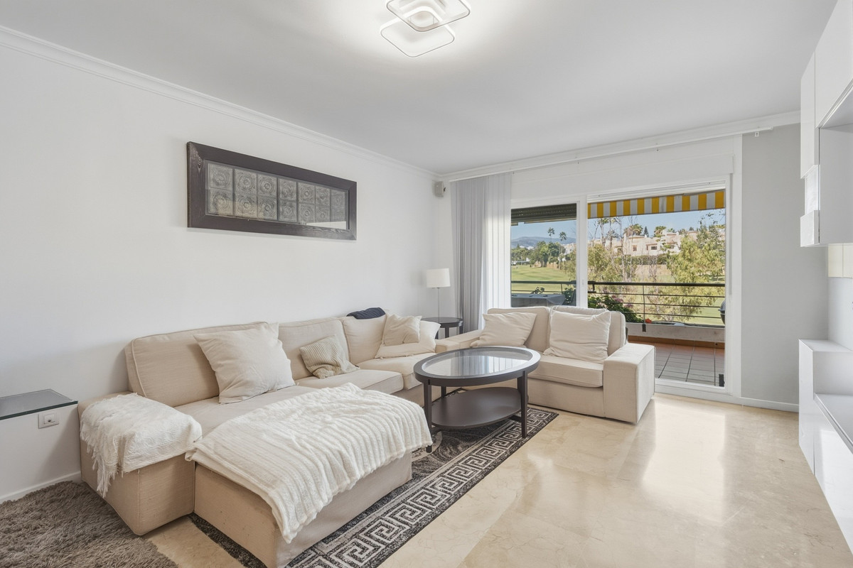 Huis te koop in San Pedro de Alcántara | 2 slaapkamers H5488732