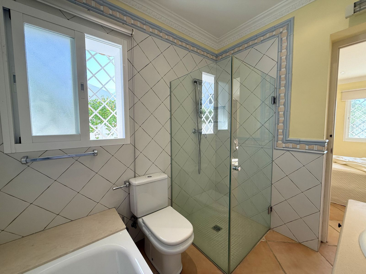 Huis te koop in San Pedro de Alcántara | 3 slaapkamers H5489110