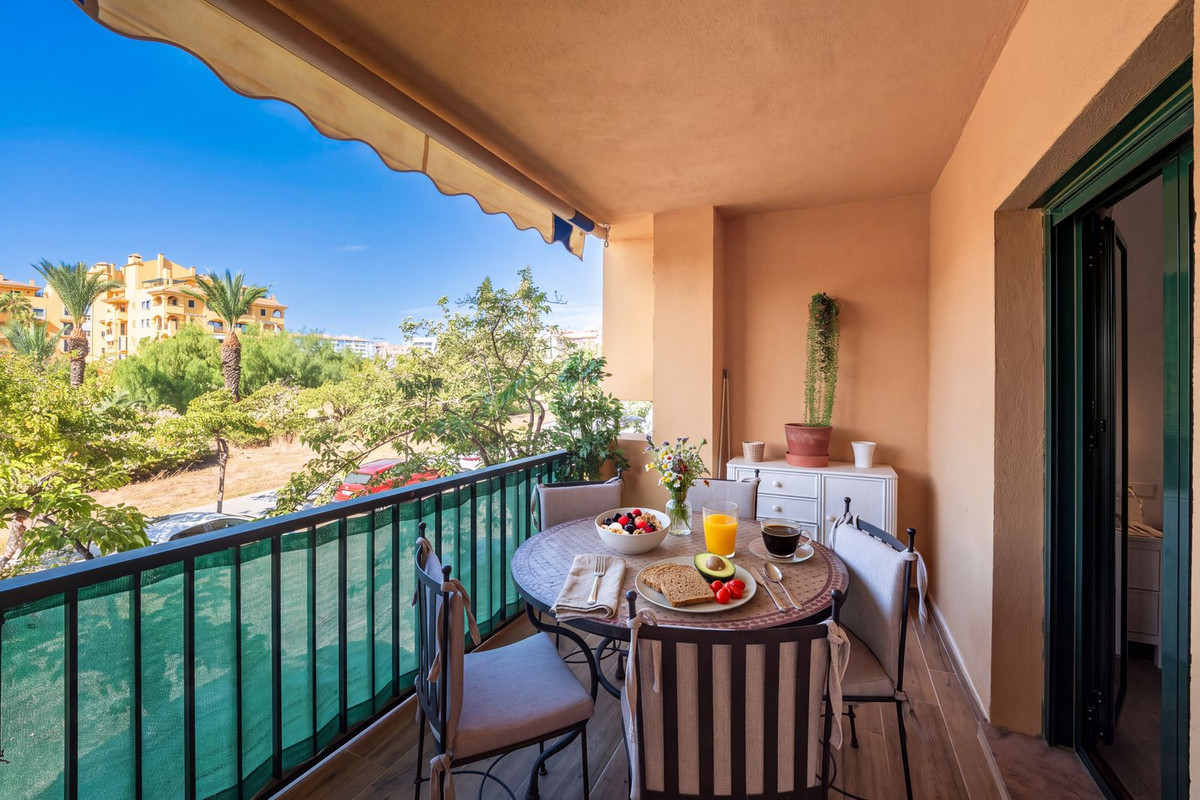 Appartement te koop in San Pedro de Alcántara | 3 slaapkamers H5494228