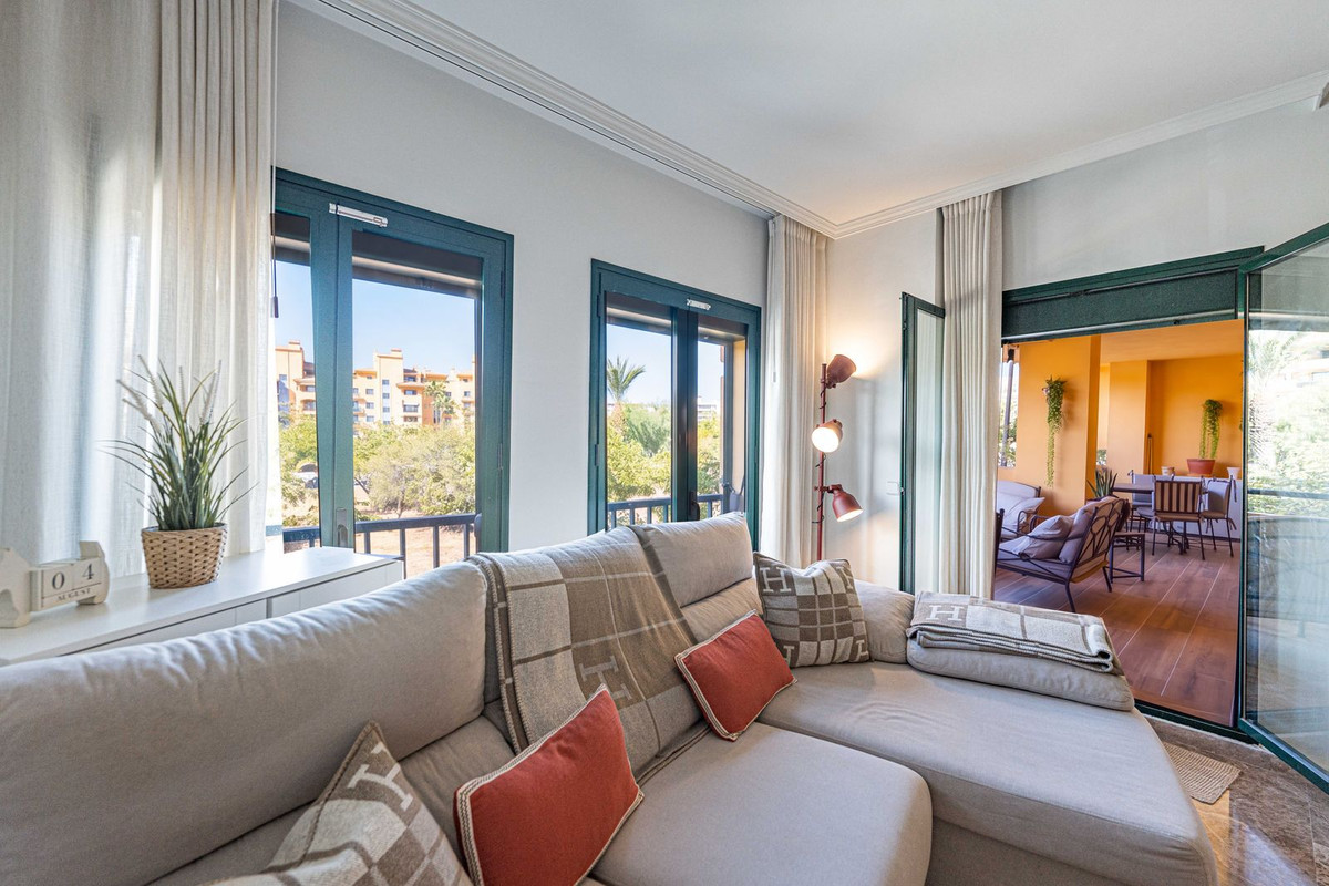 Appartement te koop in San Pedro de Alcántara | 3 slaapkamers H5494228