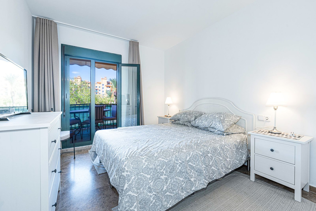 Appartement te koop in San Pedro de Alcántara | 3 slaapkamers H5494228