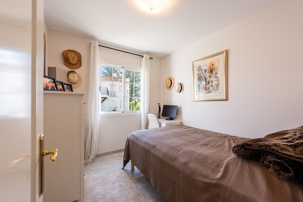 Appartement te koop in San Pedro de Alcántara | 3 slaapkamers H5494762