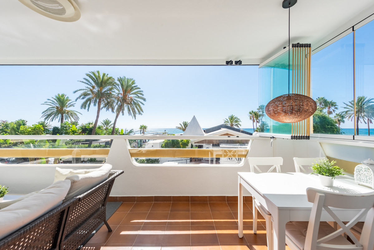 Appartement te koop in San Pedro de Alcántara | 3 slaapkamers H5494762