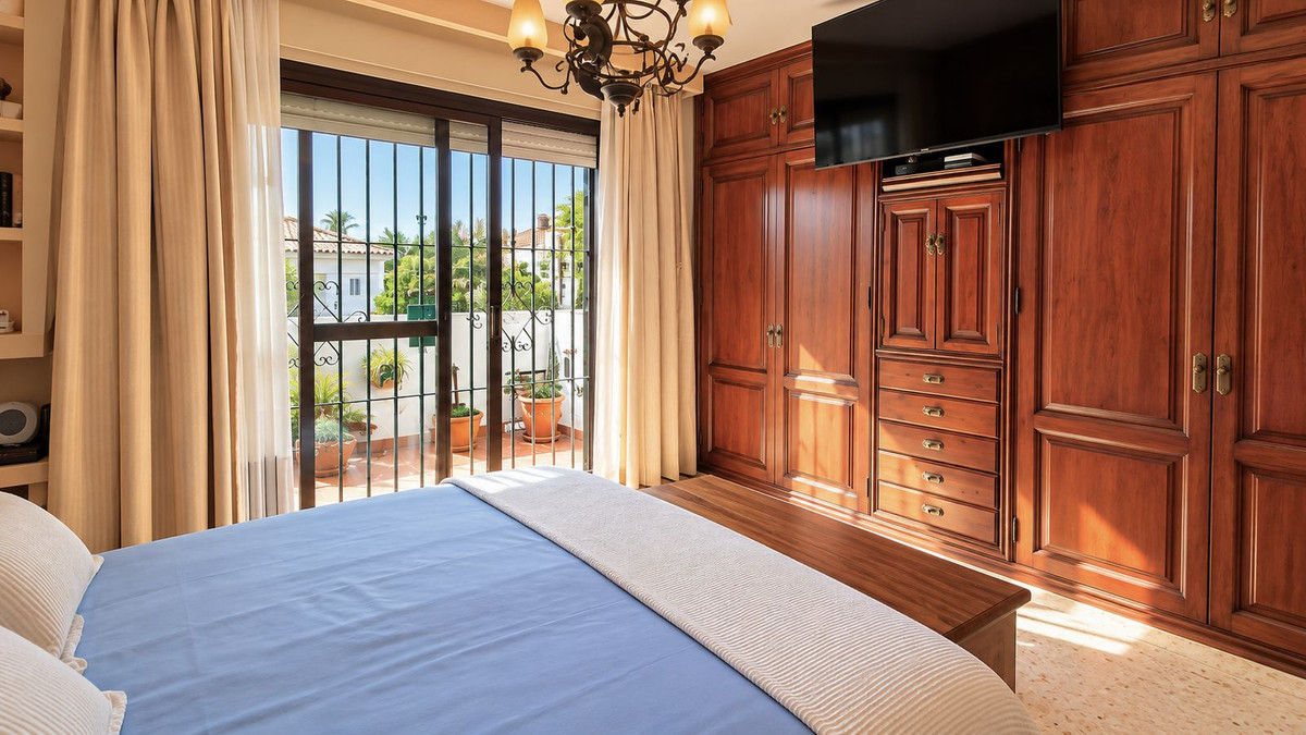 Huis te koop in San Pedro de Alcántara | 3 slaapkamers H5517001