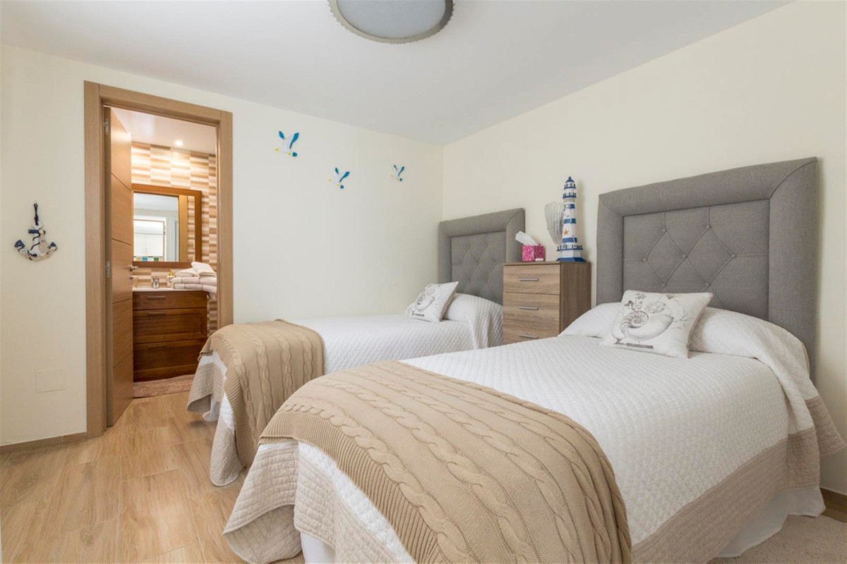 Huis te koop in San Pedro de Alcántara | 4 slaapkamers H5520232