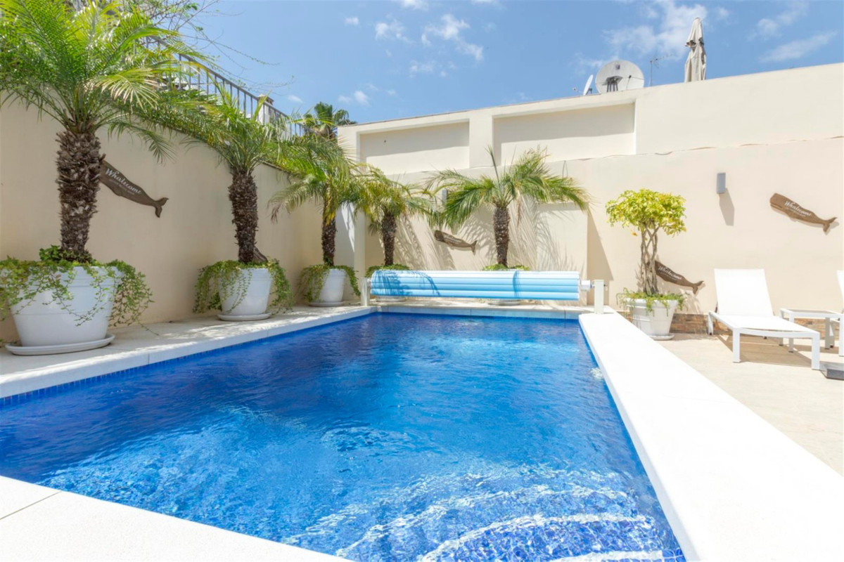 Huis te koop in San Pedro de Alcántara | 4 slaapkamers H5520232