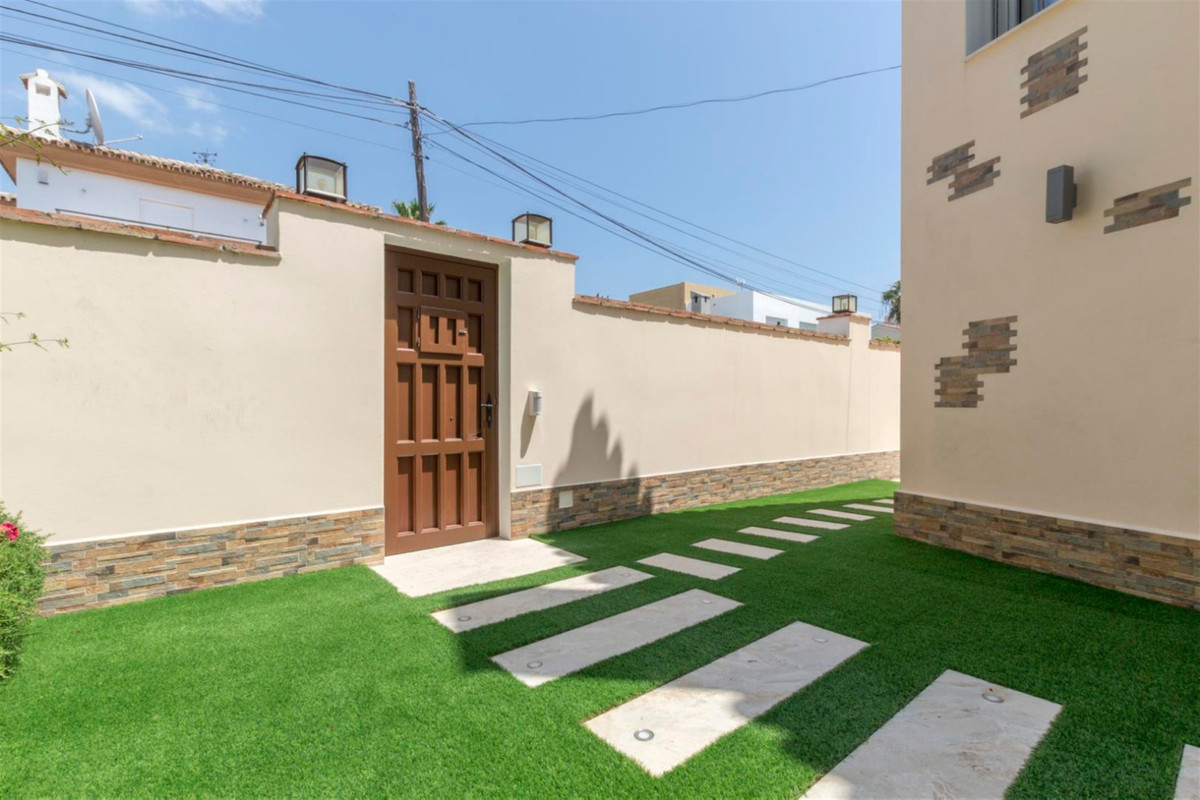 Huis te koop in San Pedro de Alcántara | 4 slaapkamers H5520232
