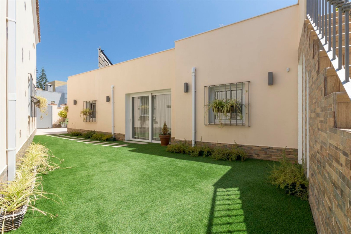 Huis te koop in San Pedro de Alcántara | 4 slaapkamers H5520232