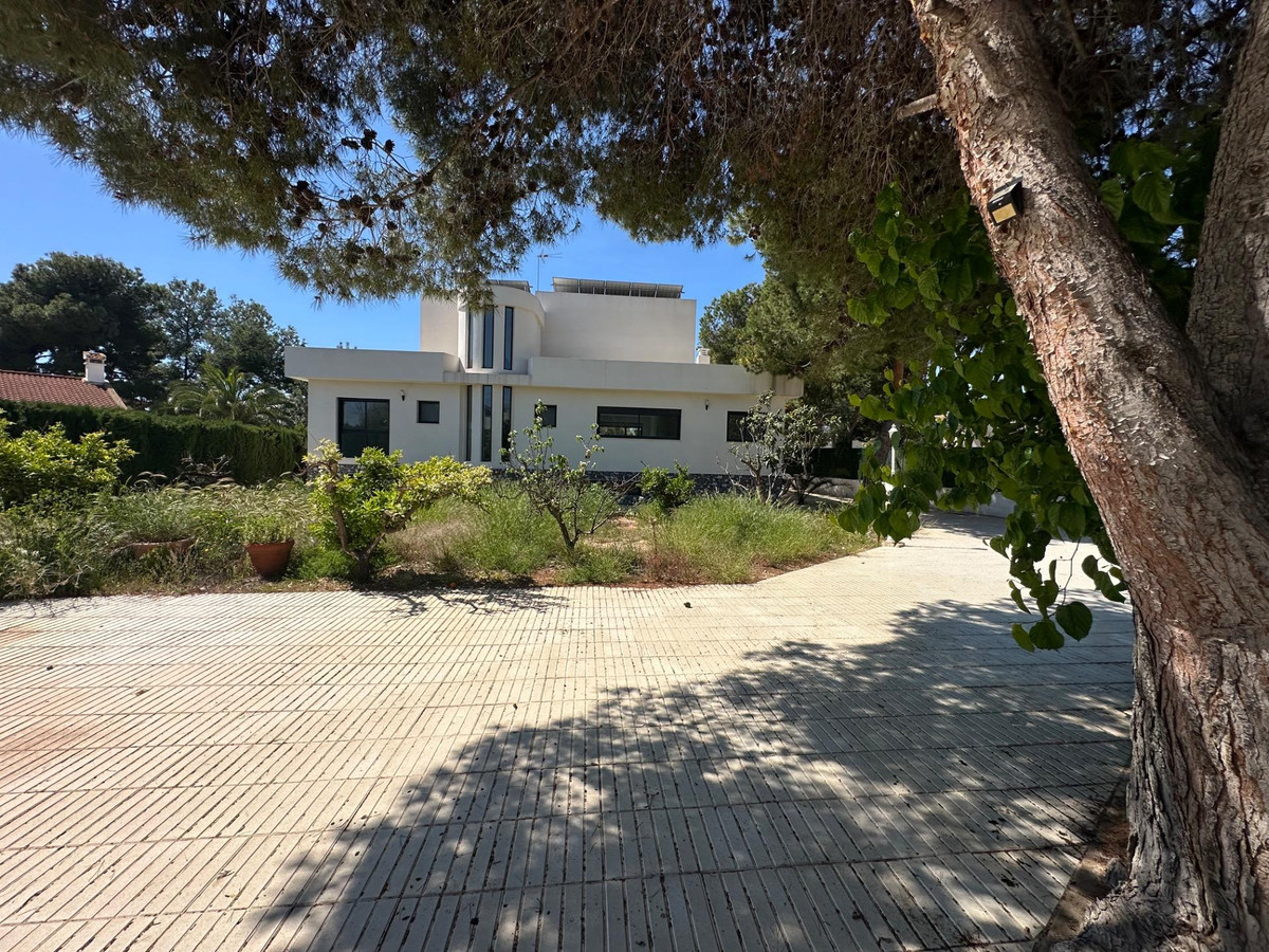 Property main view 16