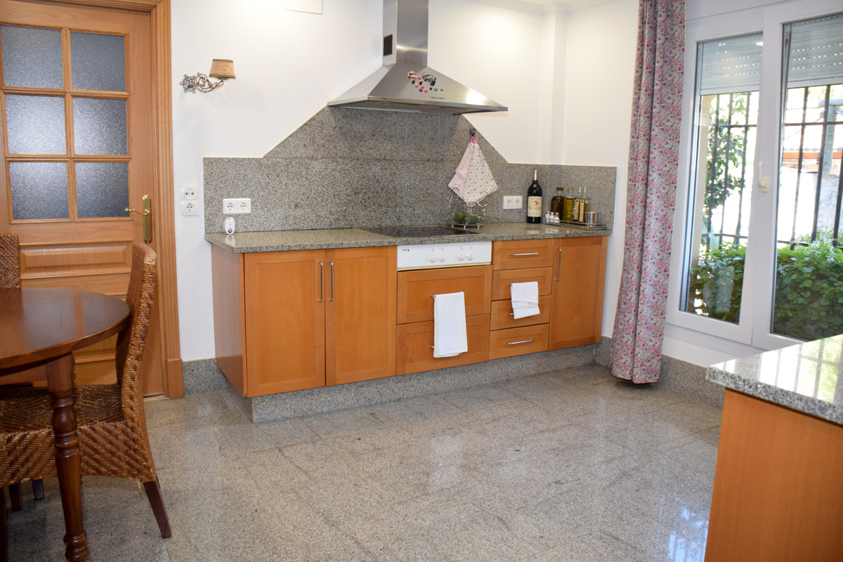Huis te koop in Santa Clara | 5 slaapkamers H4934398