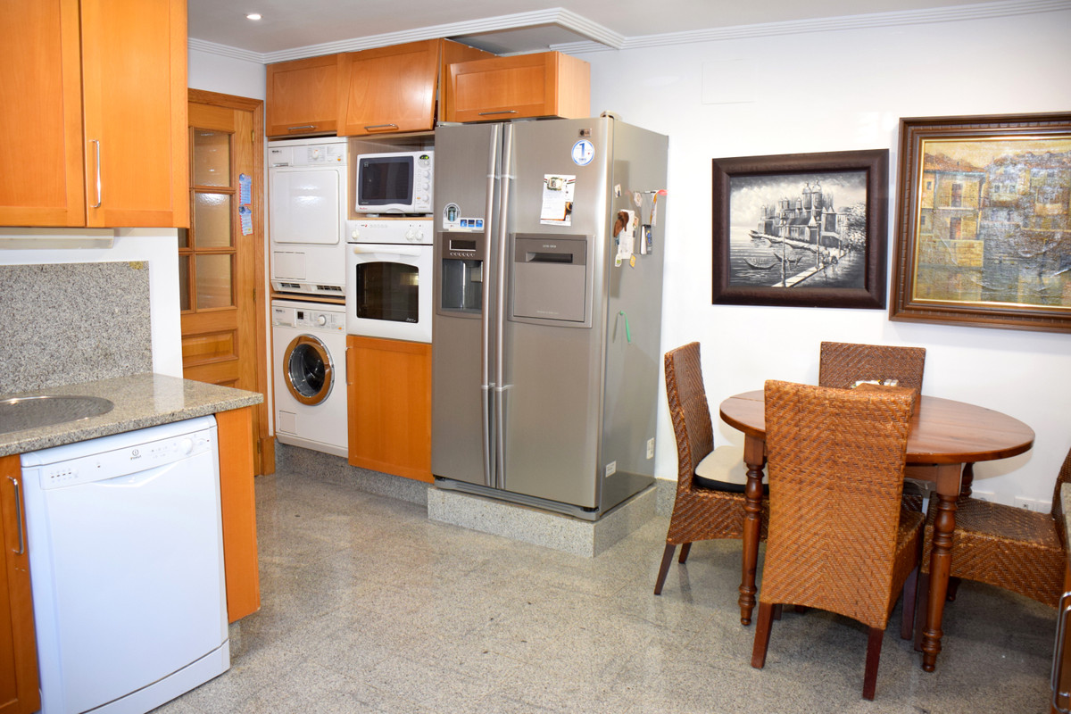 Huis te koop in Santa Clara | 5 slaapkamers H4934398