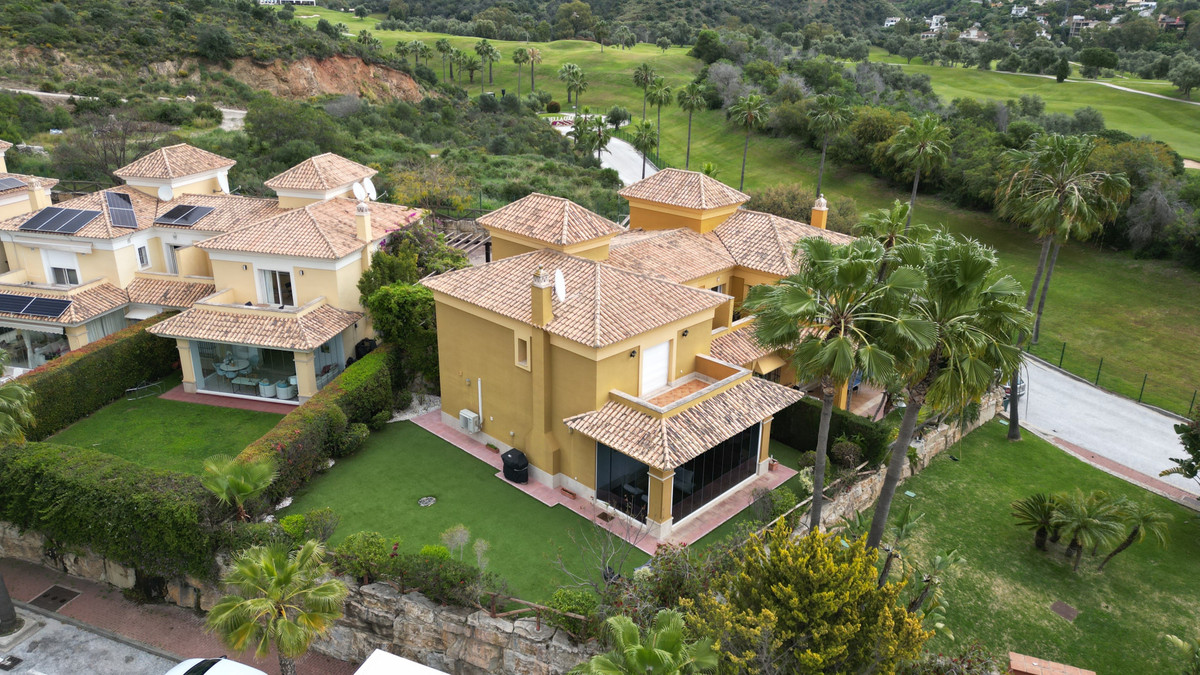 Semi-Vrijstaande Villa in Santa Clara-1