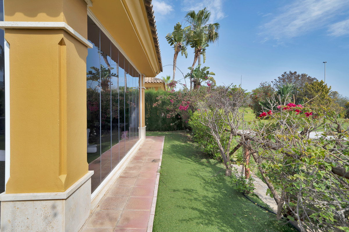 Semi-Vrijstaande Villa in Santa Clara-26