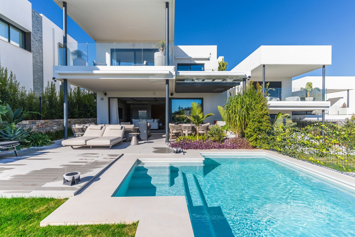 Property main view 42