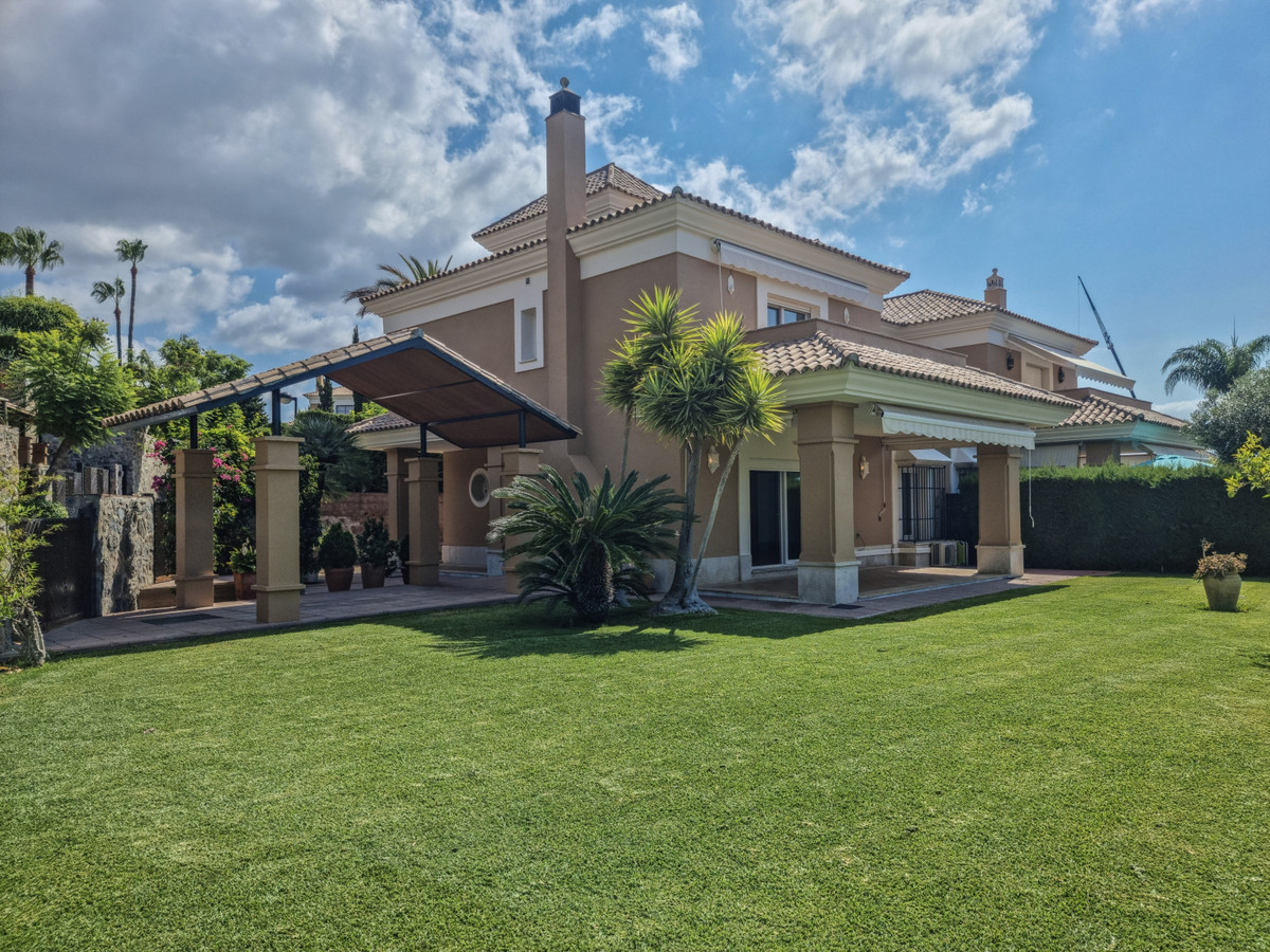 Huis te koop in Santa Clara | 3 slaapkamers H5354344