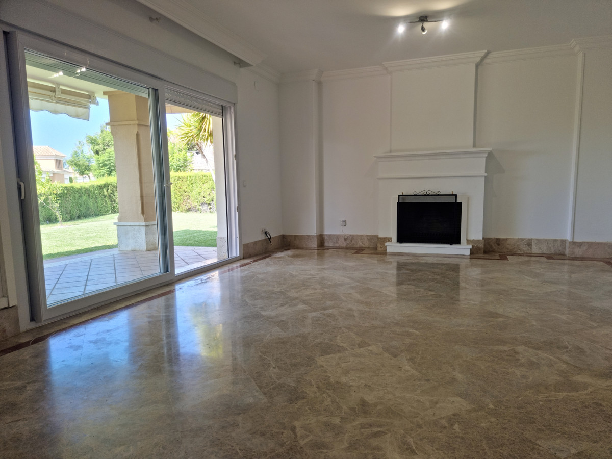 Huis te koop in Santa Clara | 3 slaapkamers H5354344