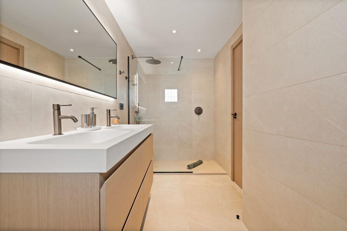 Property main view 15