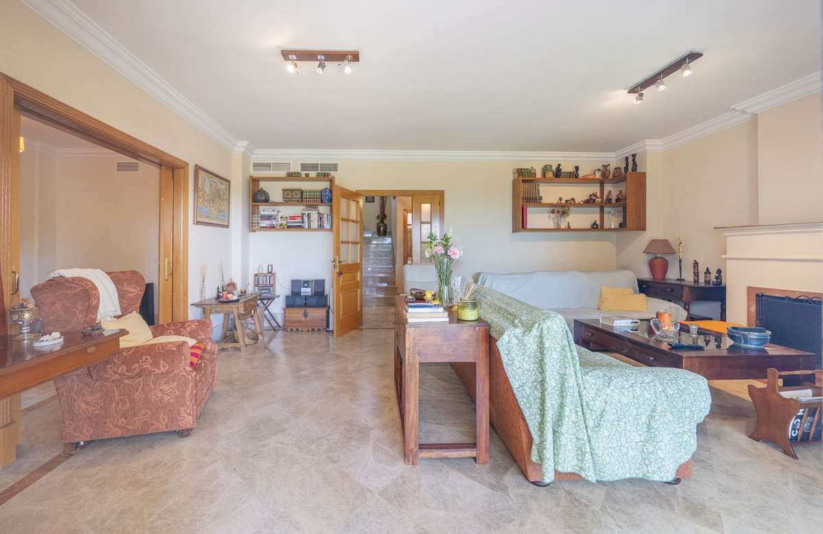 Property main view 44