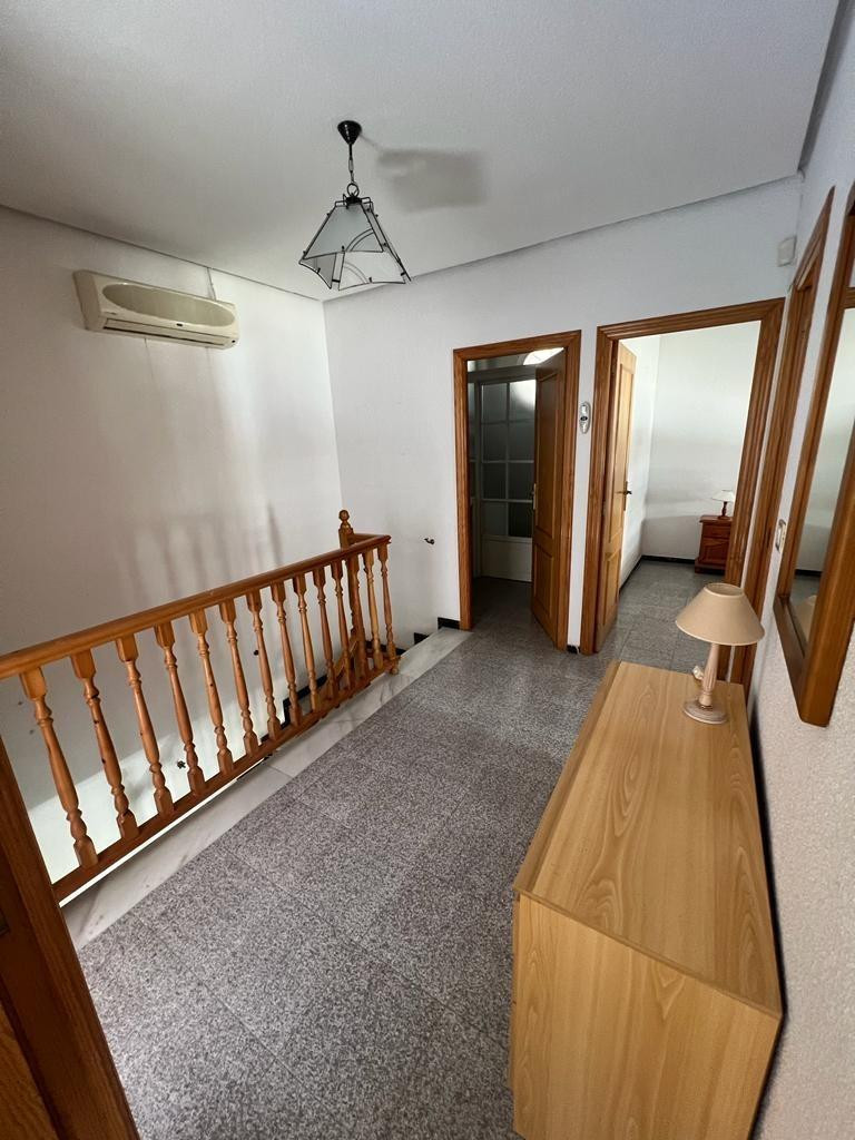 Bungalow te koop in Santa Pola | 5 slaapkamers H4961623