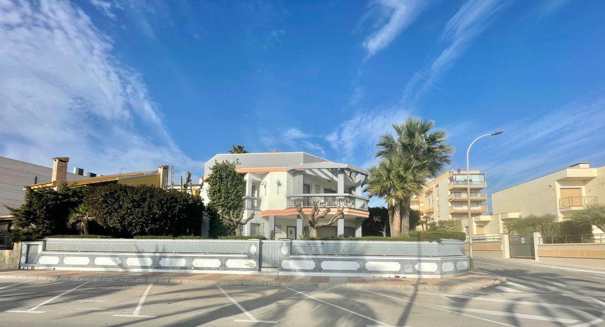 Huis te koop in Santa Pola | 5 slaapkamers H5251717