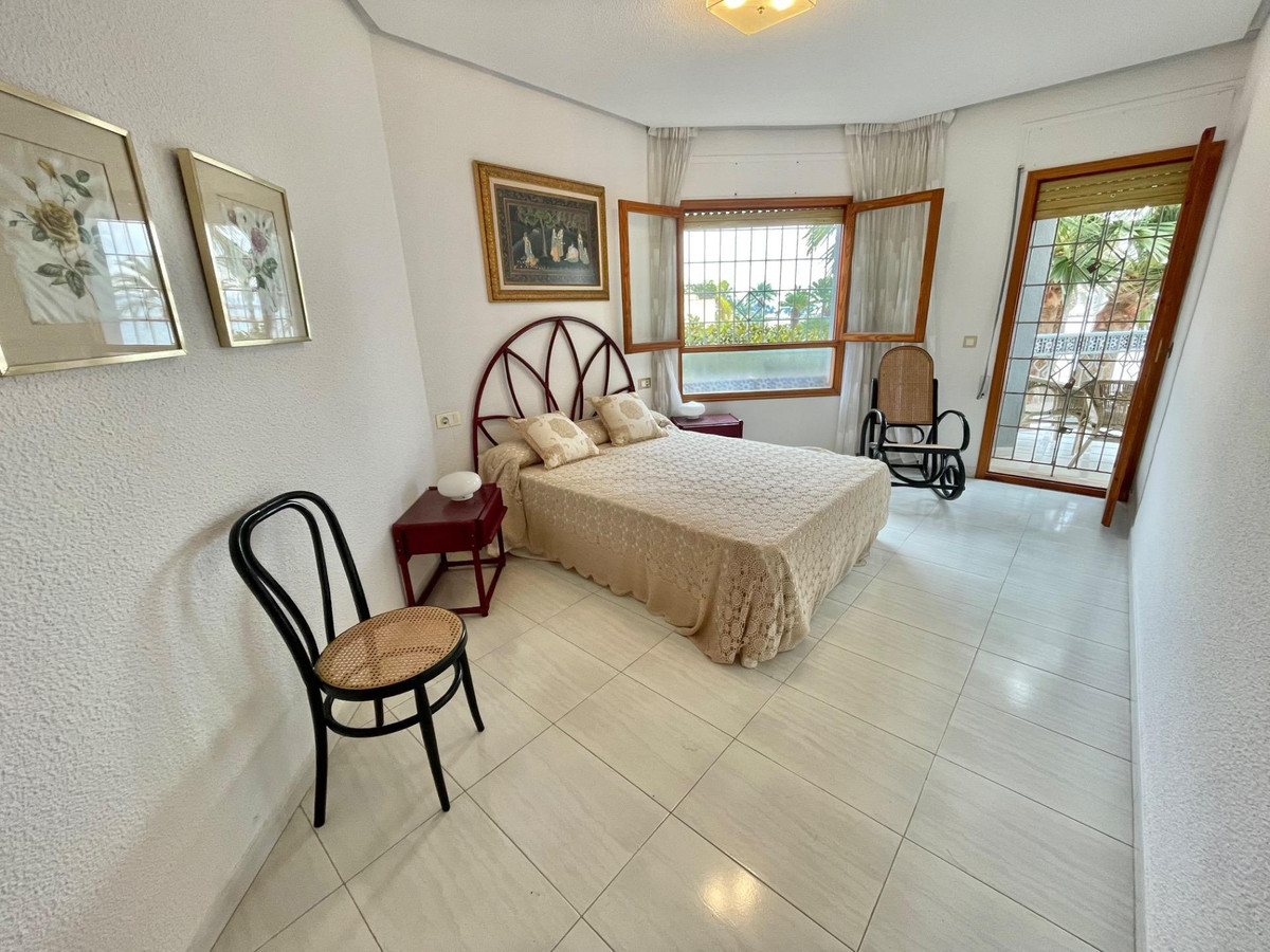 Huis te koop in Santa Pola | 5 slaapkamers H5251717
