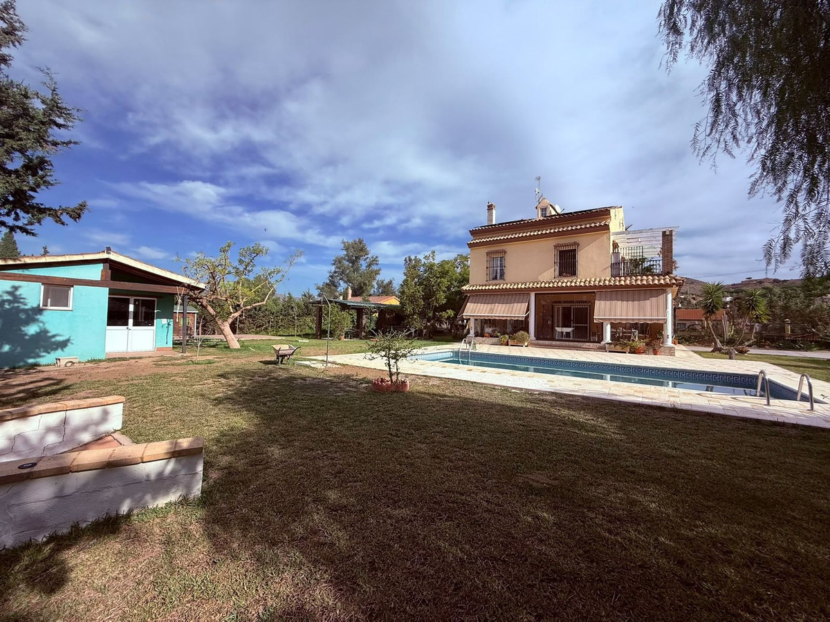 Property main view 44