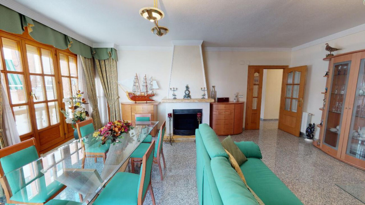 Vrijstaande Villa te koop in Sax | 4 slaapkamers H5160892