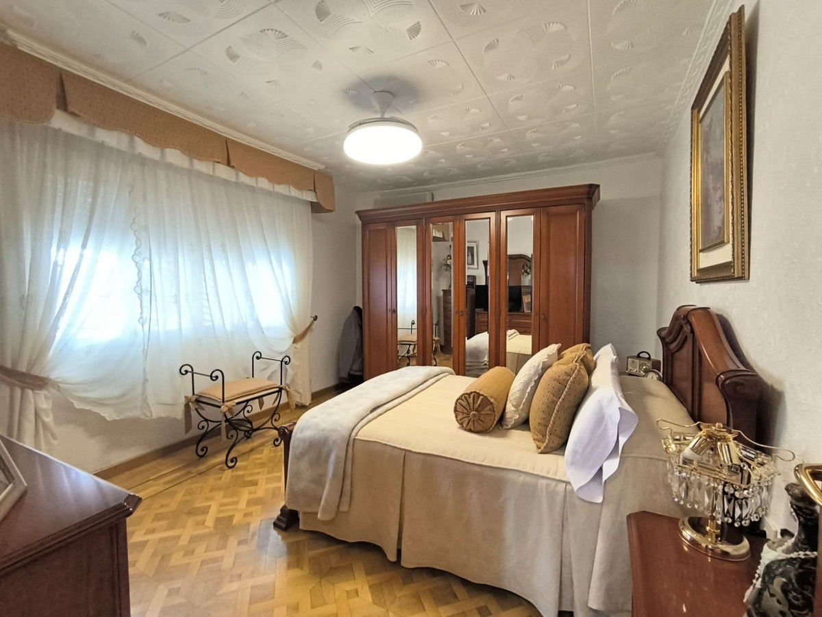 Vrijstaande Villa te koop in Sax | 4 slaapkamers H5304691