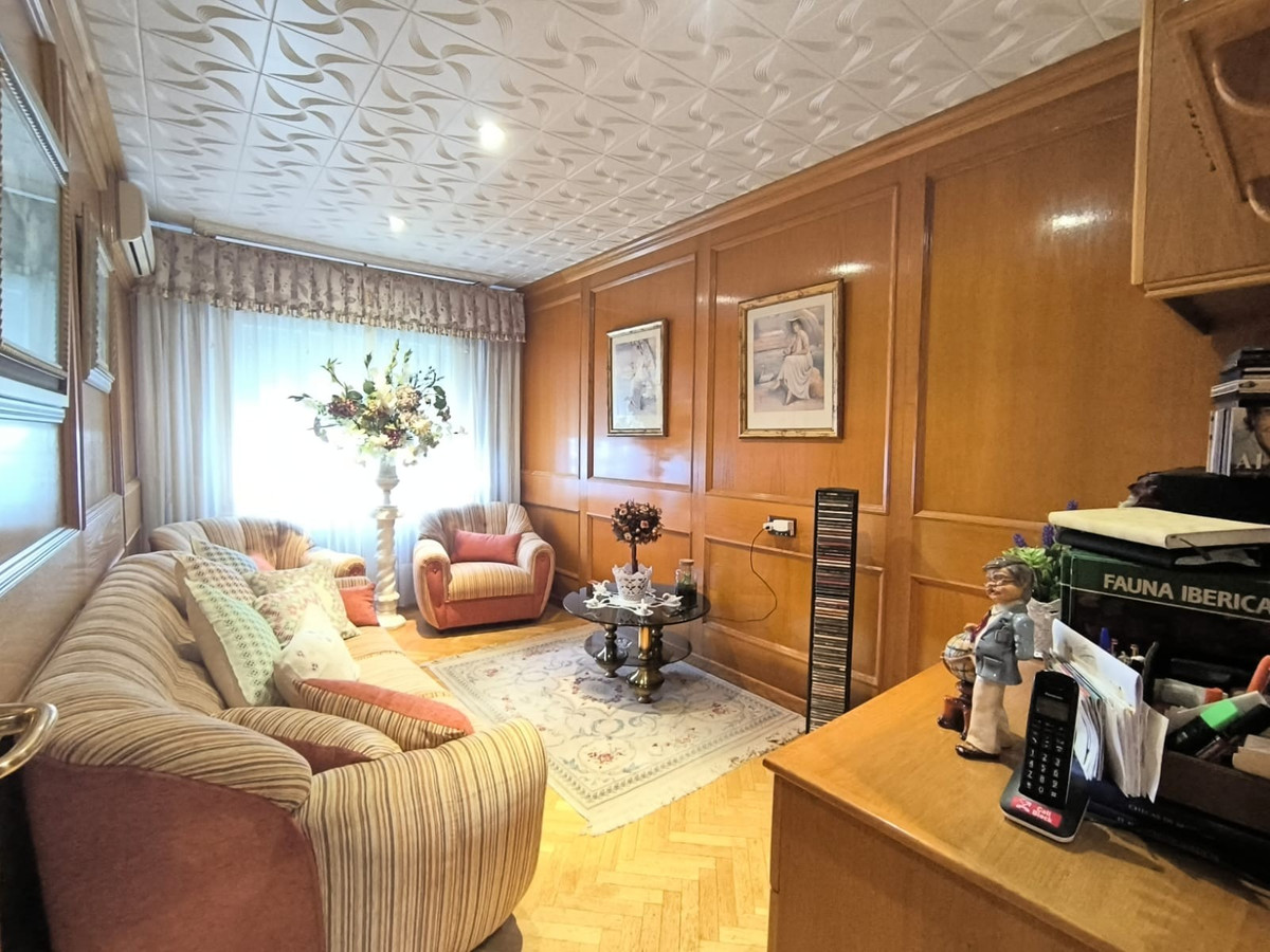 Vrijstaande Villa te koop in Sax | 4 slaapkamers H5304691