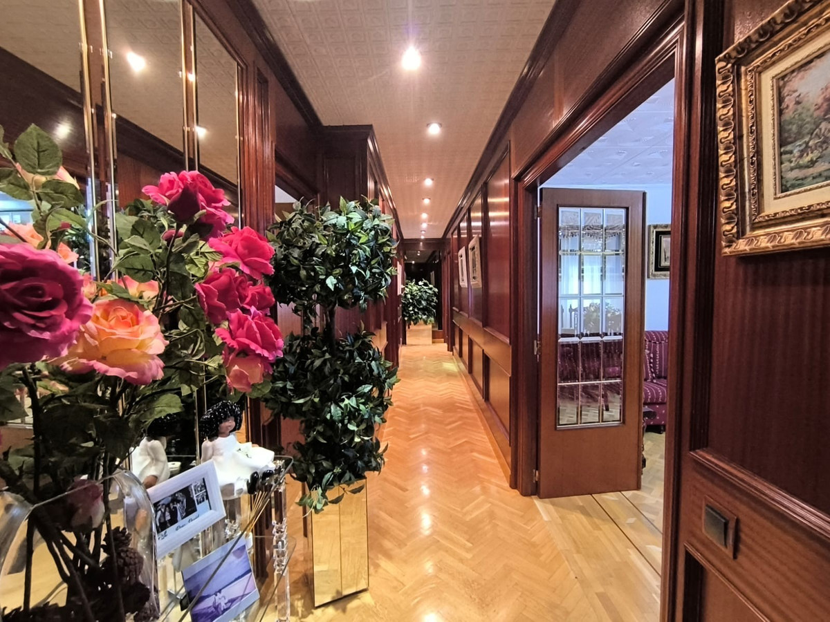 Vrijstaande Villa te koop in Sax | 4 slaapkamers H5304691