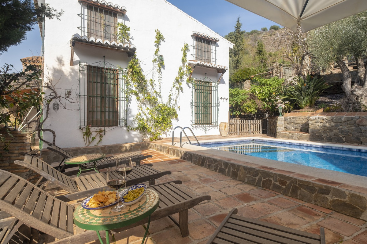 Huis te koop in Sayalonga | 6 slaapkamers H4159363
