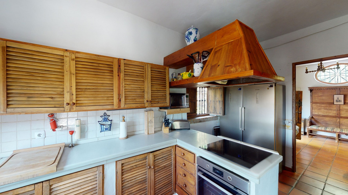 Huis te koop in Sayalonga | 6 slaapkamers H4159363