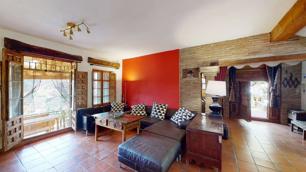 Huis te koop in Sayalonga | 6 slaapkamers H4159363