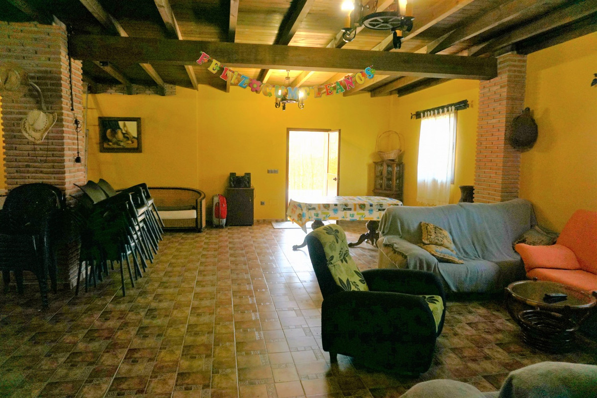 Property main view 33